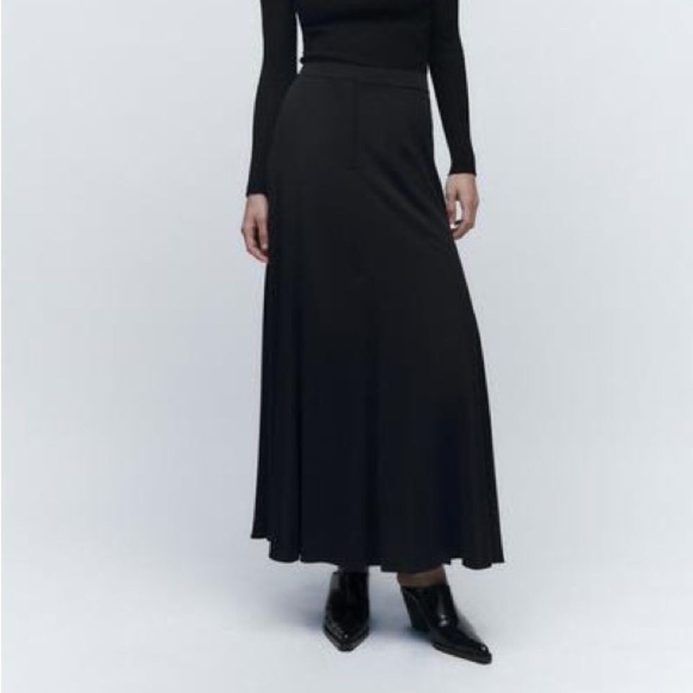 Zara Flowy Skirt Limited Edition Black New - Picture 2 of 5